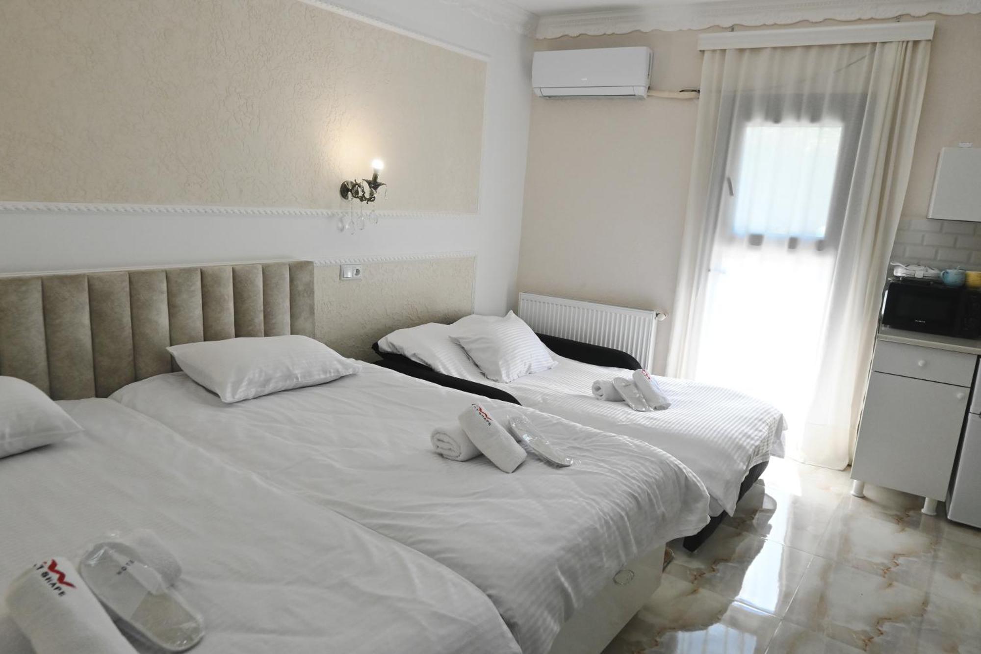 Jerusalem Hotel Кутаїсі Екстер'єр фото