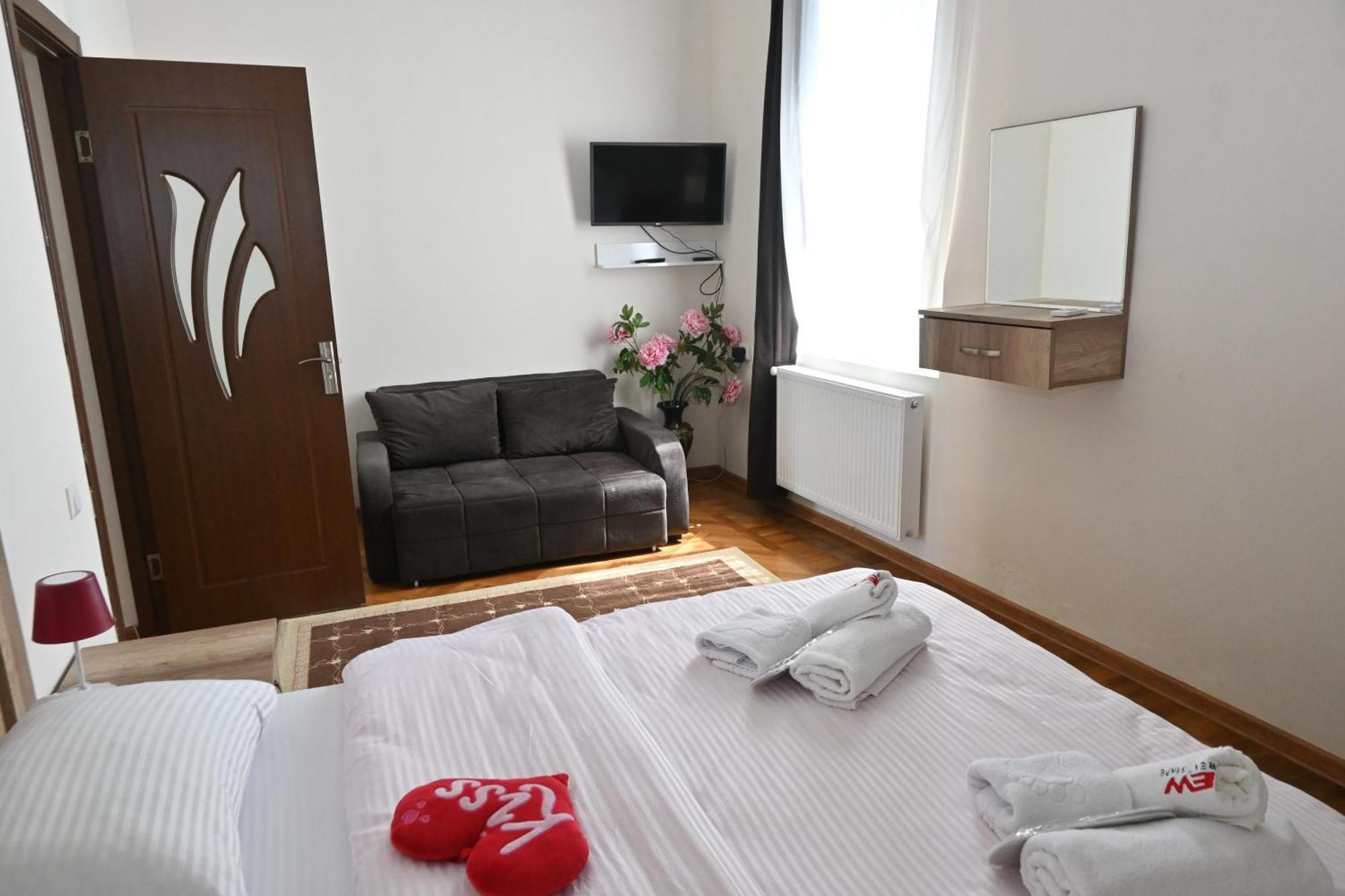 Jerusalem Hotel Кутаїсі Екстер'єр фото